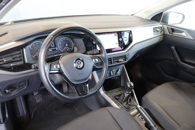 Volkswagen Polo VI 1.0 TSI Comfortline FRONT+NAVI+PDC