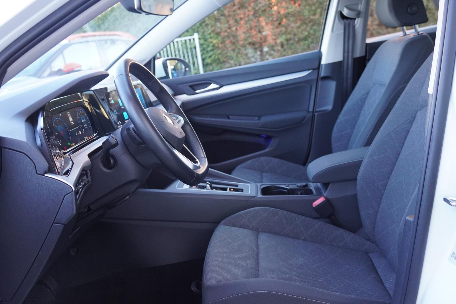 Volkswagen Golf VIII Variant 2.0 TDI DSG Life LED ACC Navi, миниатюра 27