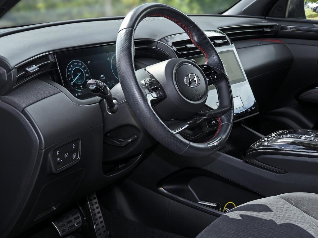 Hyundai TUCSON 1.6 T-GDI N LINE 4WD SHZ LHZ LED NAVI PDC, миниатюра 9
