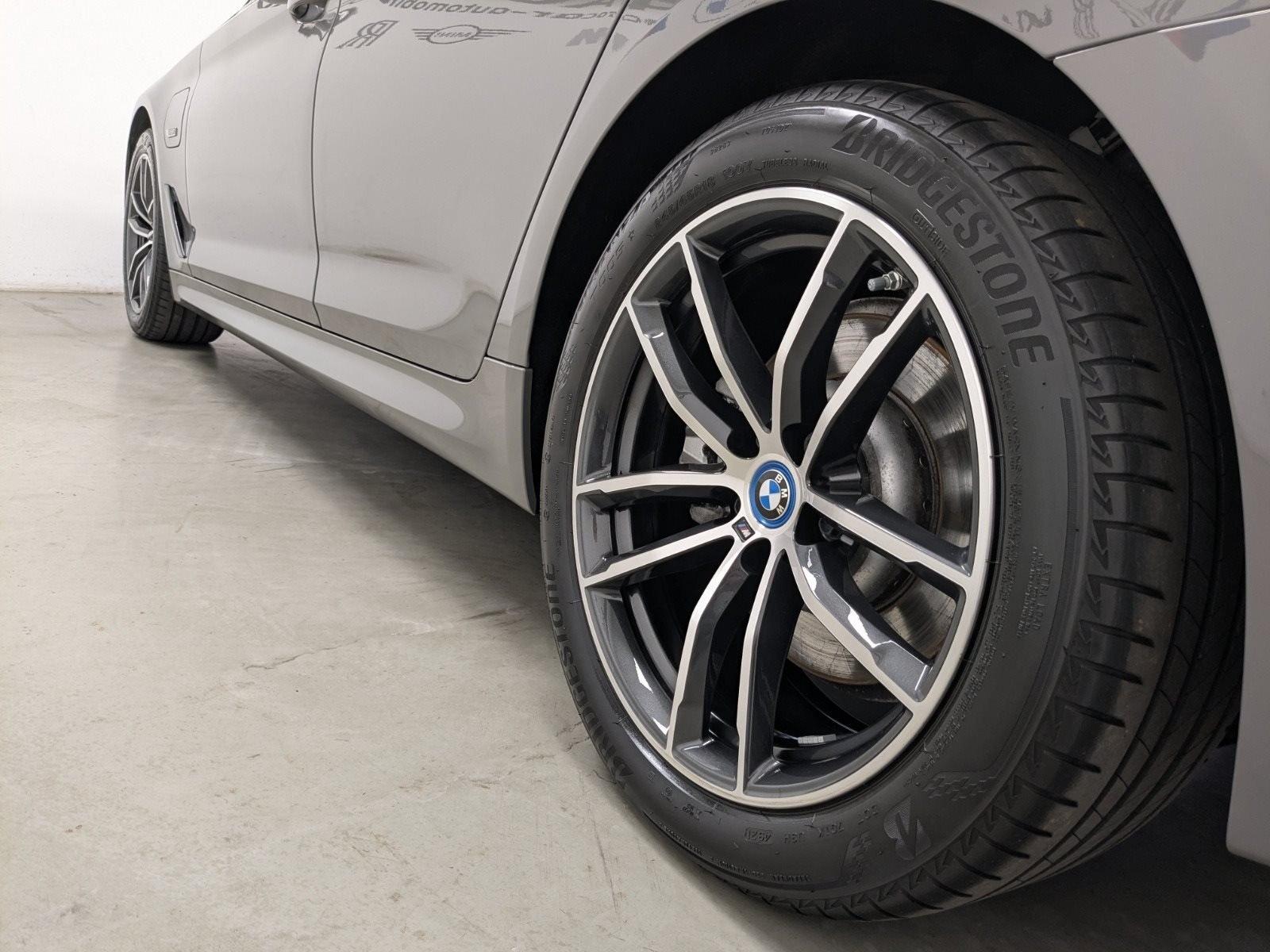BMW 530e M Sport DA Prof Laser HUD RFK SHZ HiFi