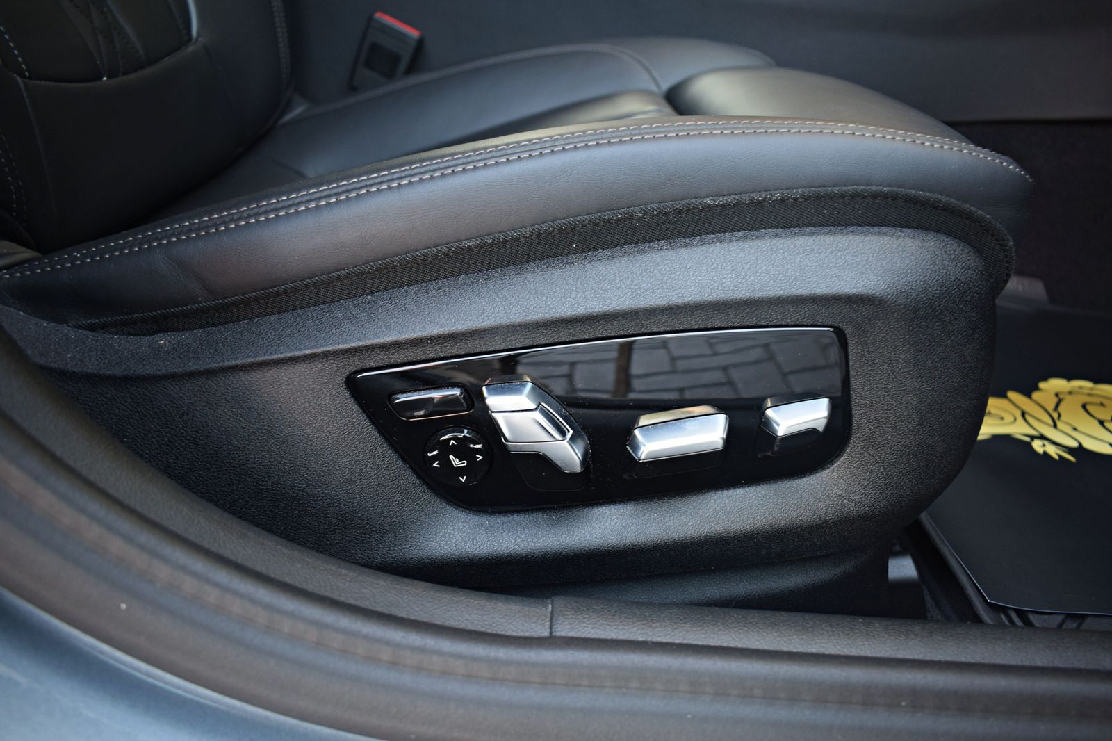 BMW 540 i xDrive SPORT-LINE DAB HARMAN KARDON LED foto 17