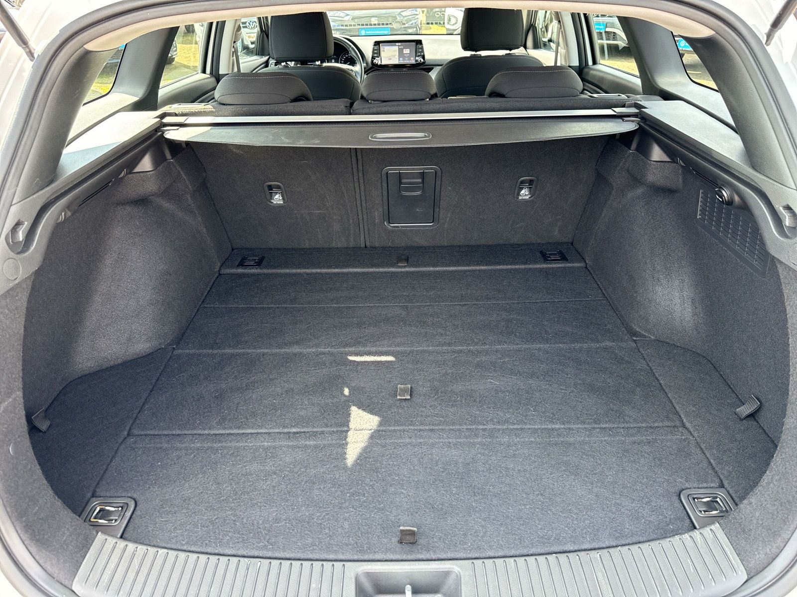 Fahrzeugabbildung Hyundai I30 CW 1.4 Trend NAVI SHZ LENKRHZG KAMERA