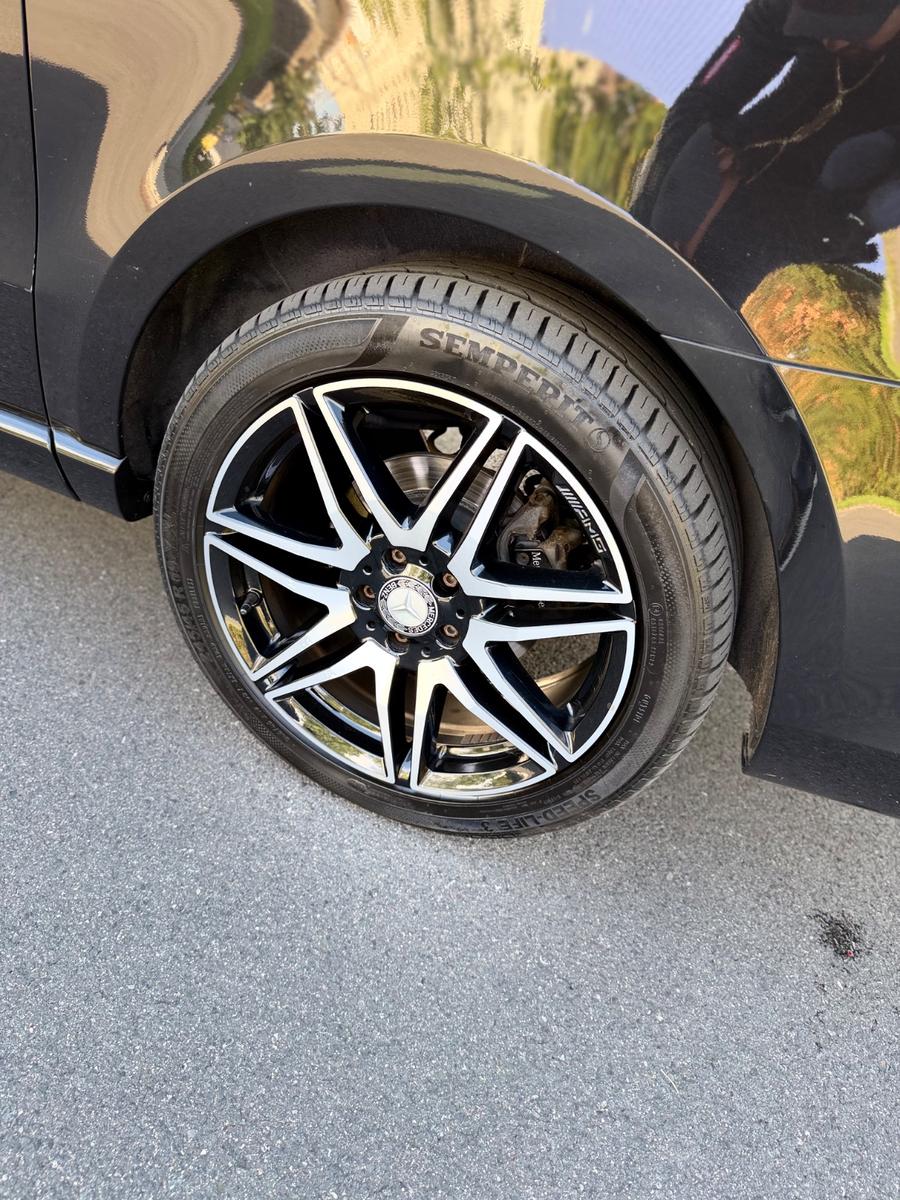 Mercedes-Benz V 250 Lang AMG 8 Sitze Pano AHK STHZ ORG km