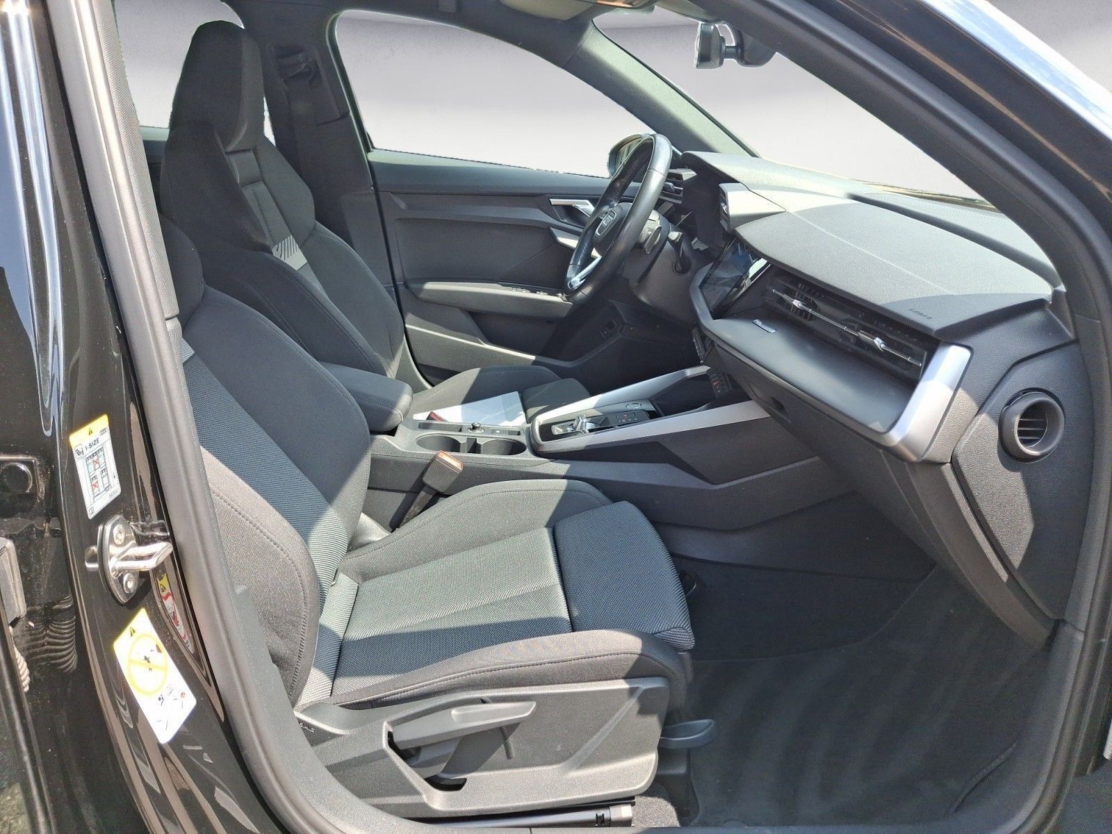 Audi A3 Sportback 35 TFSI S tronic foto 13