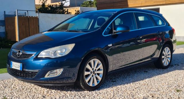 Opel Astra 1.7 CDTI 110CV Sports Tourer Cosmo