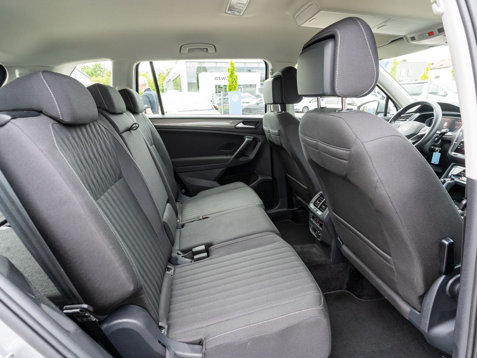 Volkswagen Tiguan Allspace - Bild 8