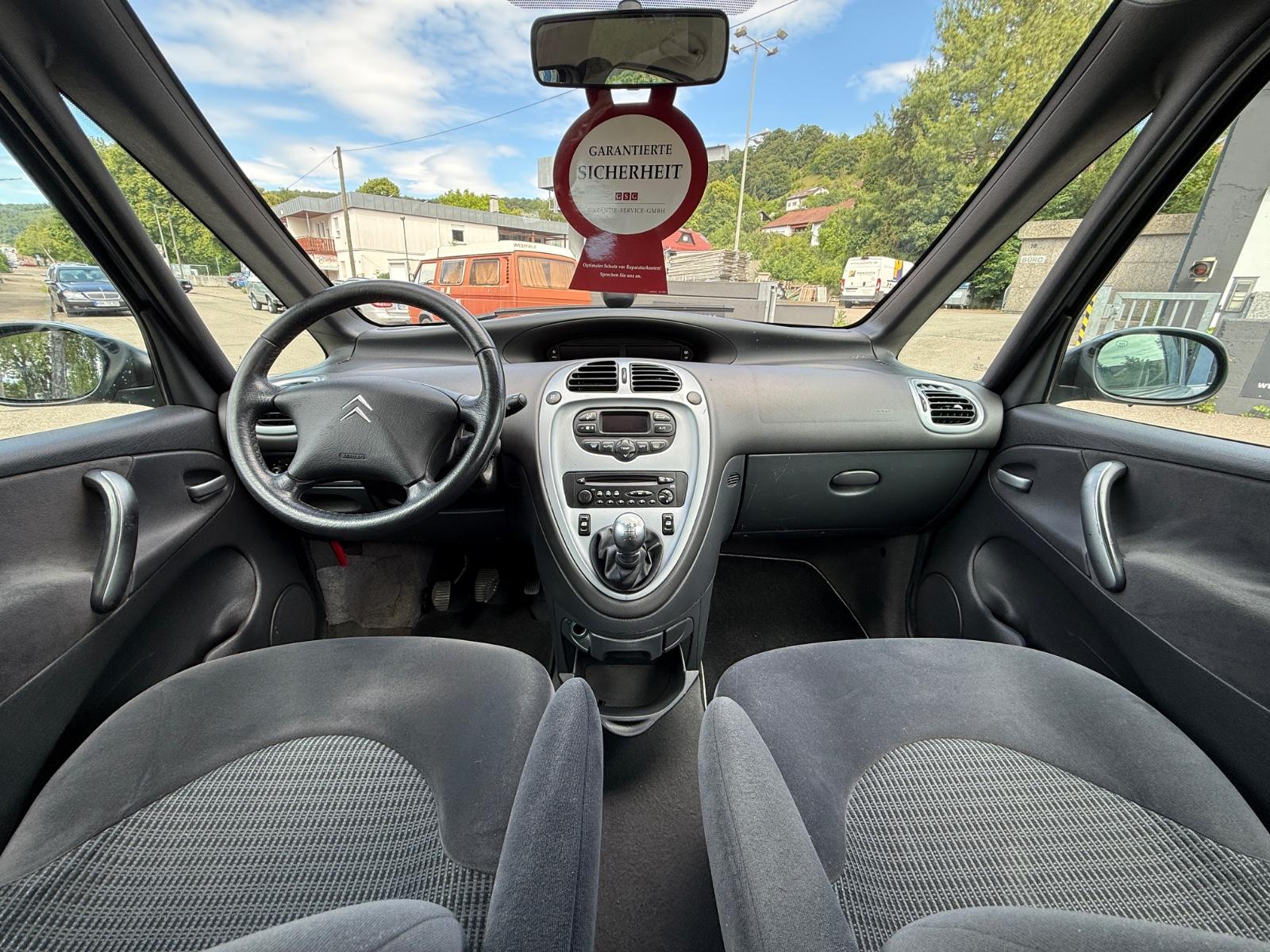 Citroën Xsara Picasso 1.6 16V Confort*KLIMAAUT.*1-HA*AHK