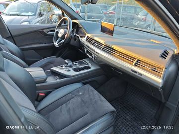 Audi Q7 - 9