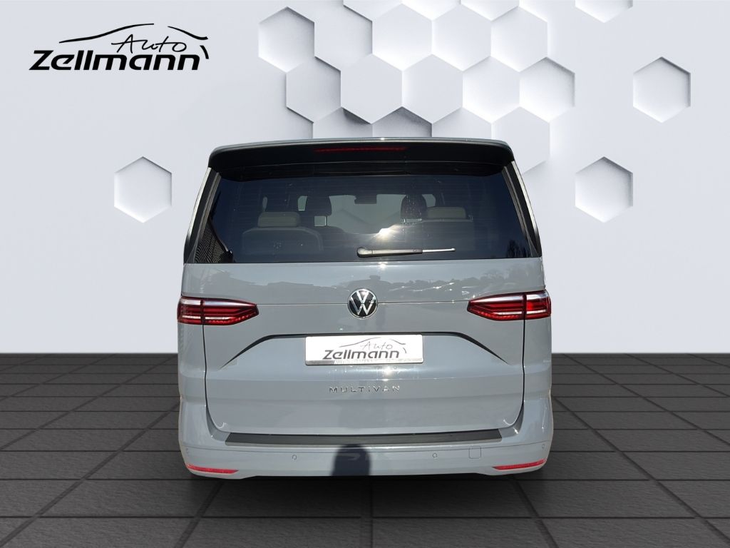T7 Multivan Basis 2.0 TDI 110kW MatrixLED PanoDa