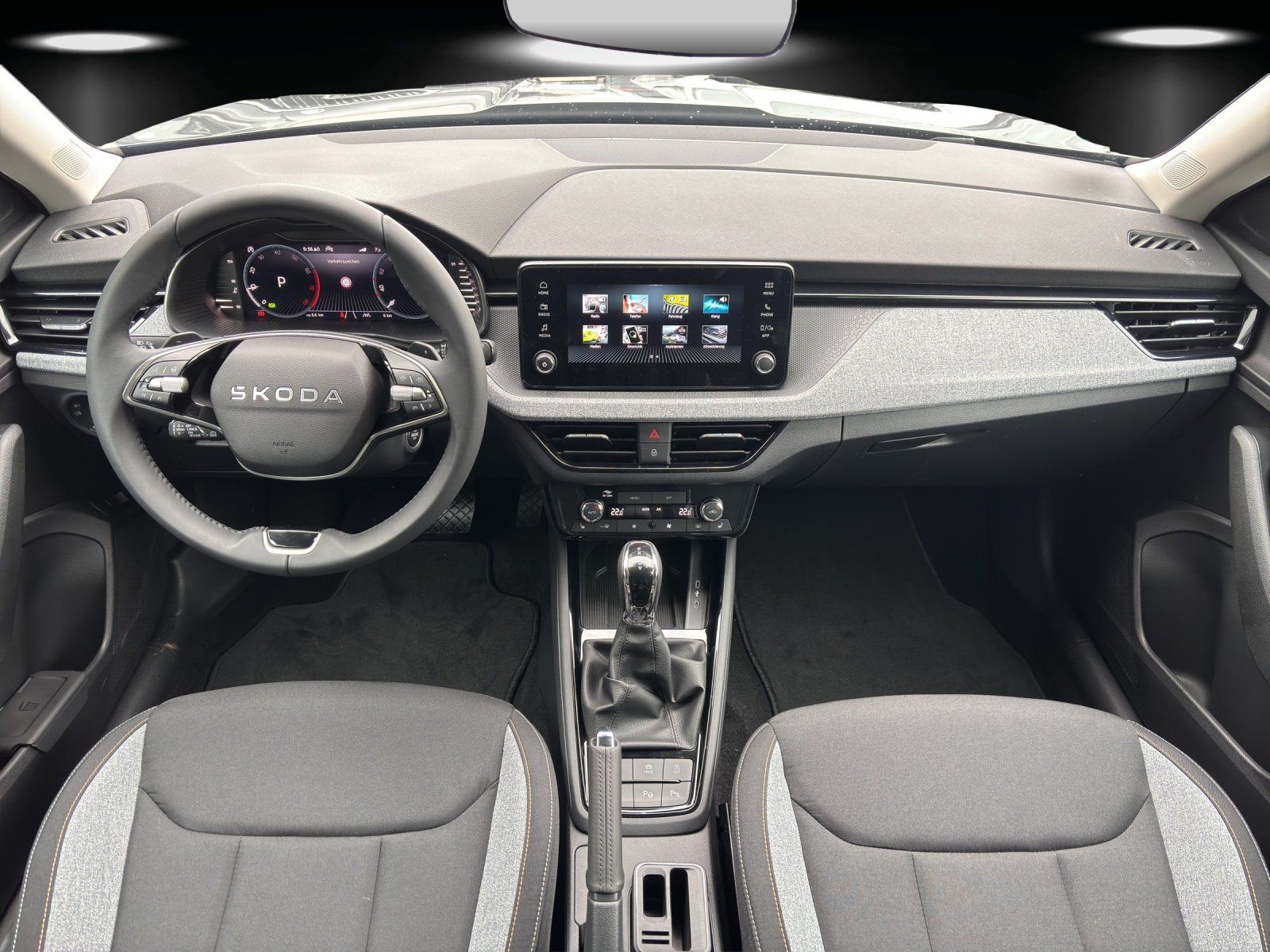 Fahrzeugabbildung SKODA Kamiq Balance 1.0 TSI DSG 5-JAHRE-GARANTIE+AHK