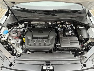 Fahrzeugabbildung Volkswagen Tiguan Allspace 2.0 TSI 140kW DSG 4MOTION R-Line
