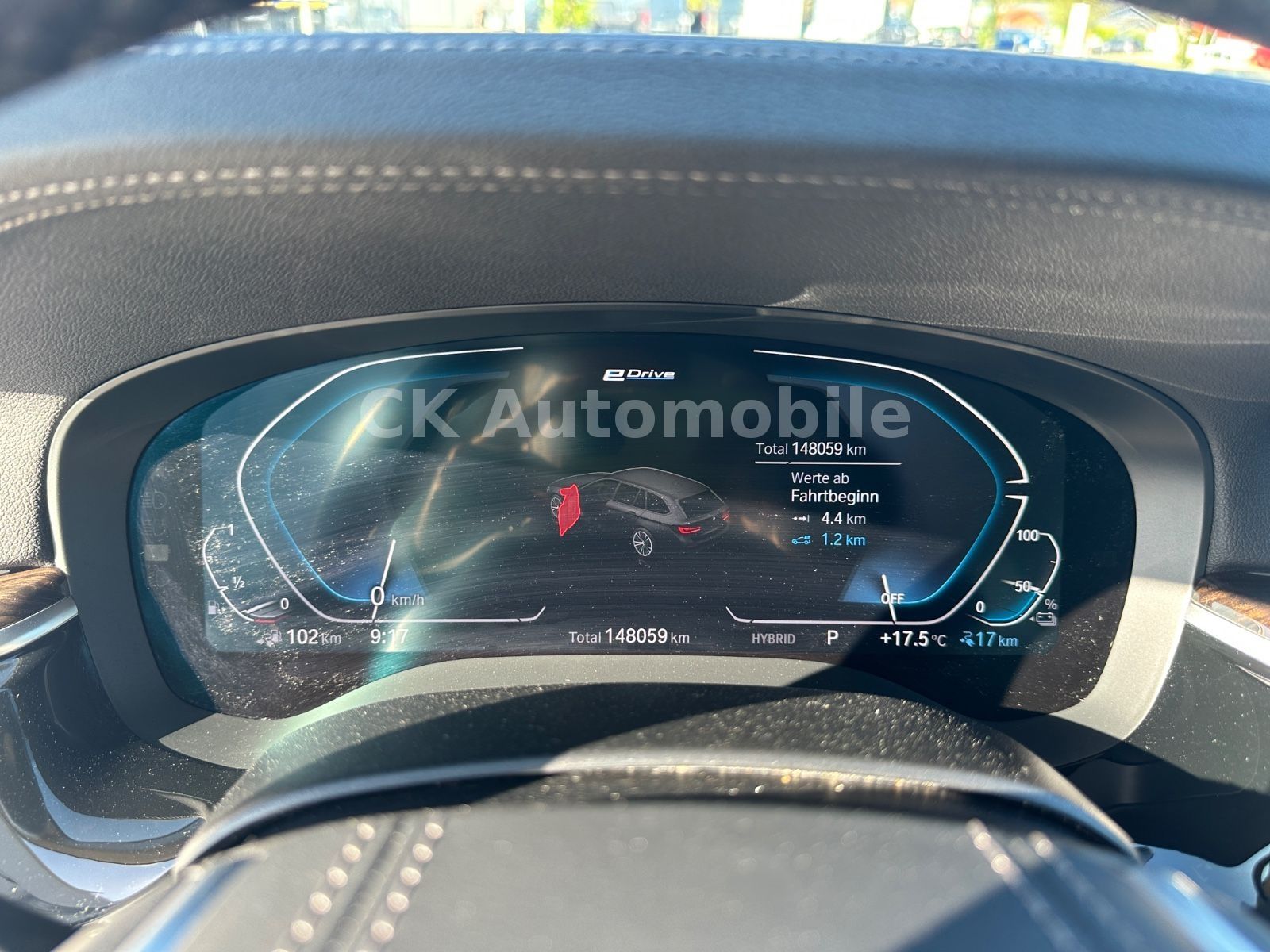 Fahrzeugabbildung BMW 530e xDrive Touring Luxury Line/Pano/LED/Kam/AHK