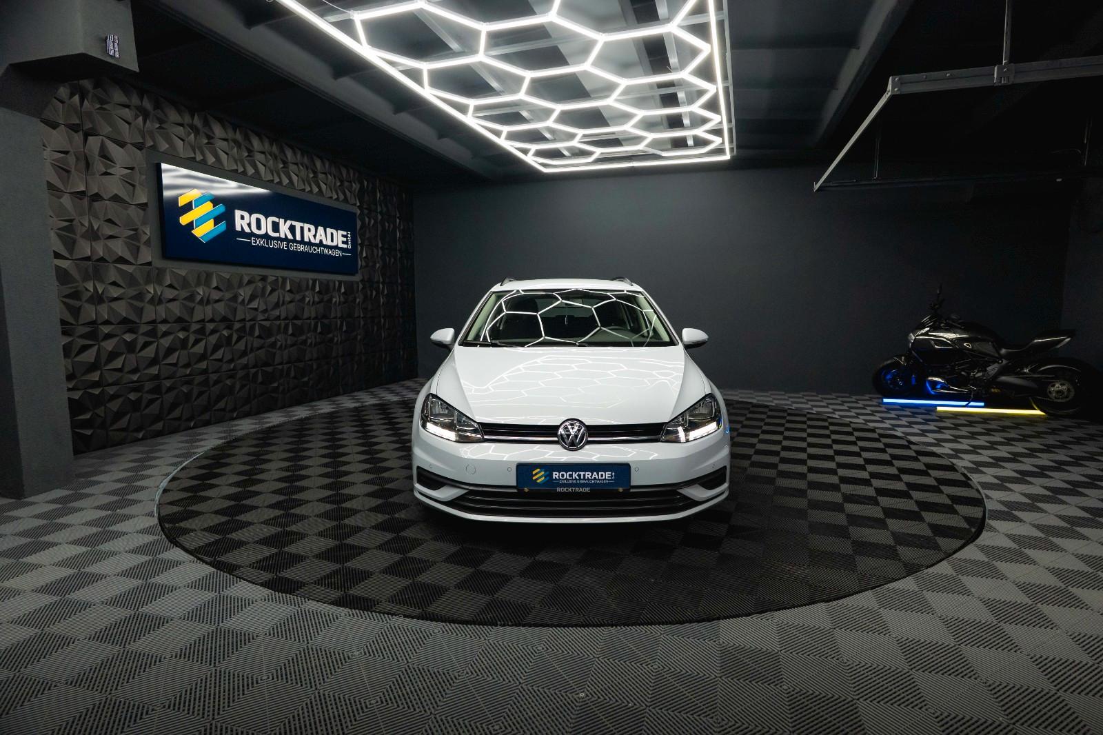 Volkswagen Golf VII Variant Trendline *Perlmutt*Kamera*Navi