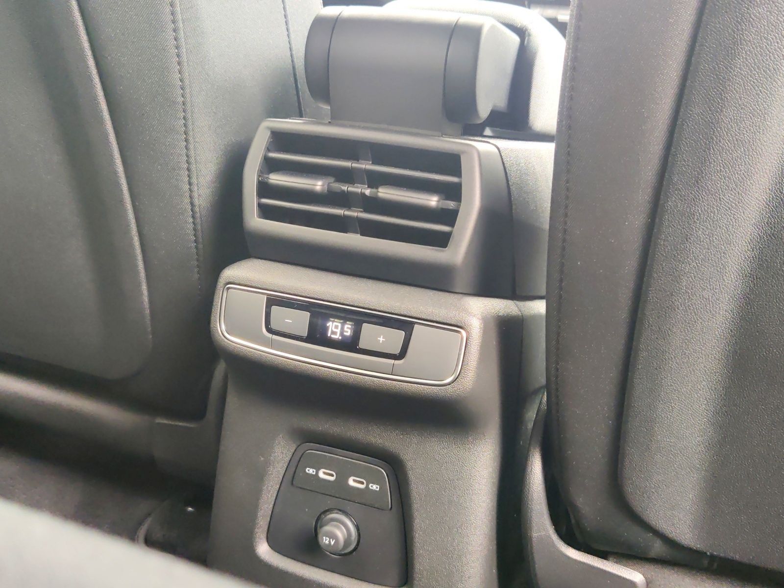 Audi Q4 e-tron - Bild 18