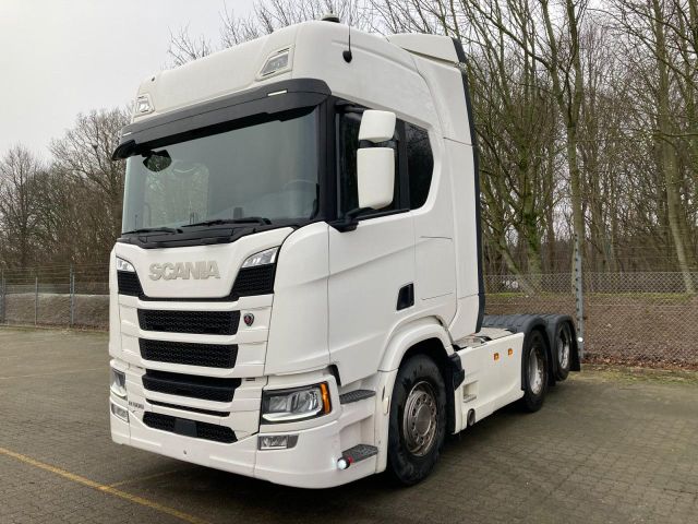 Scania R 500 A6x2NB w. hydraulics