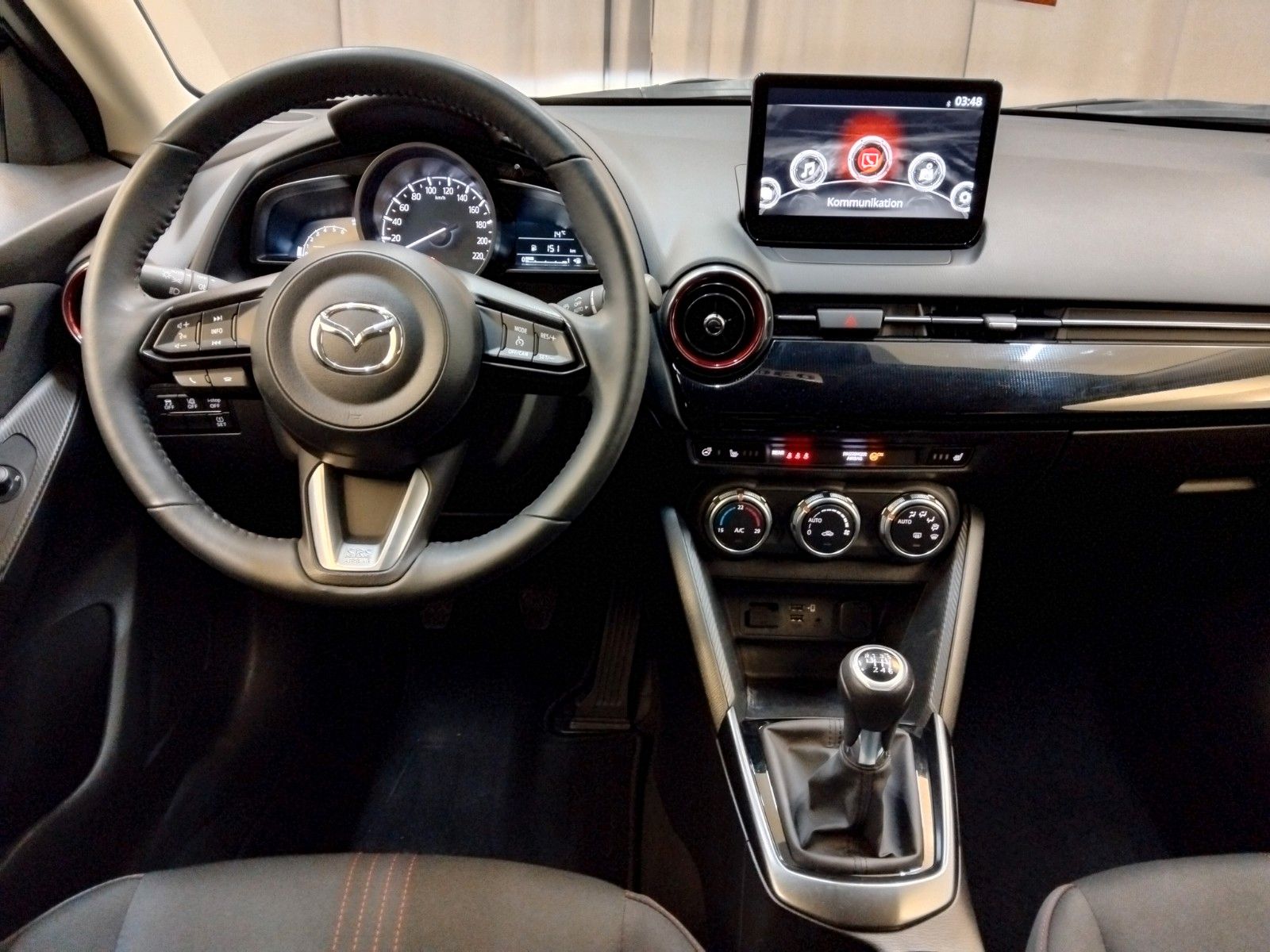 Mazda 2 (06/2026, Benzin)
