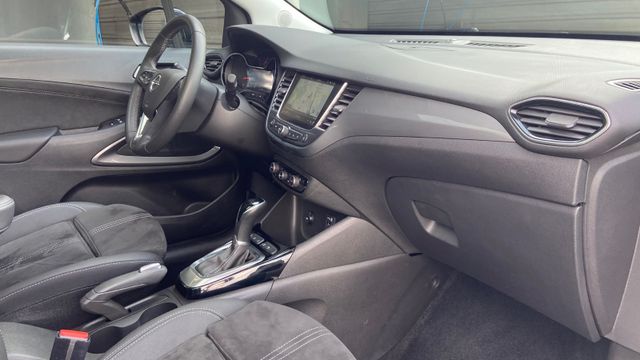 Fahrzeugabbildung Opel Crossland (X) 1.2 DIT ULTIMATE , NAVI+RFK , PANO