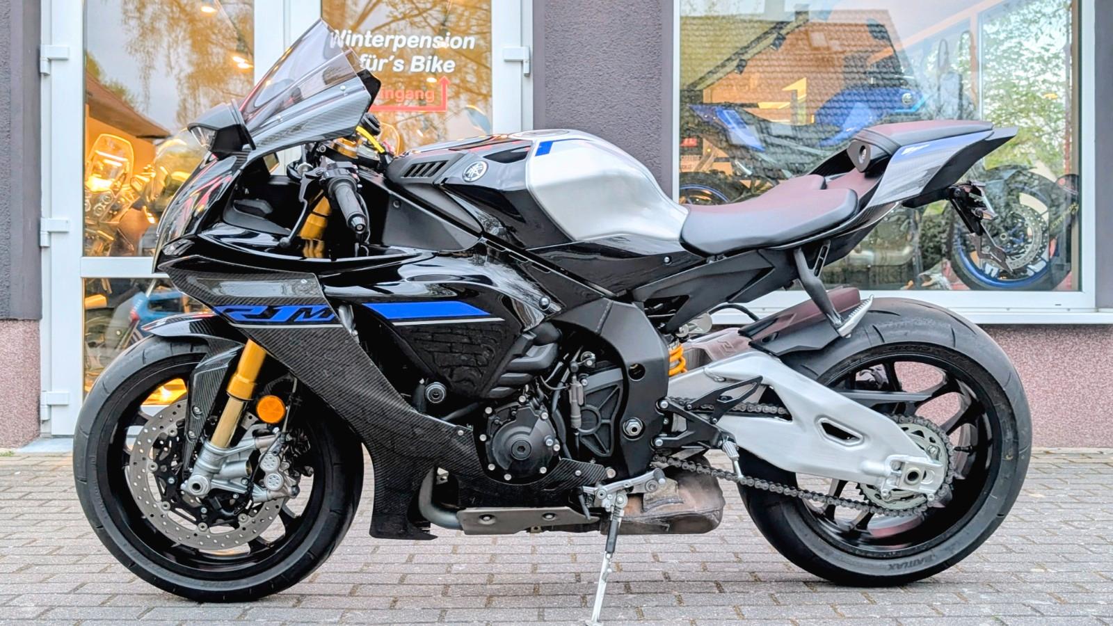 Yamaha R1 M  1. Hand, Traumzustand nur 3.236 km