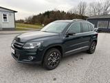 Volkswagen Tiguan Life BMT - Tüv Neu - Parkpilot - Volkswagen Tiguan: Grün