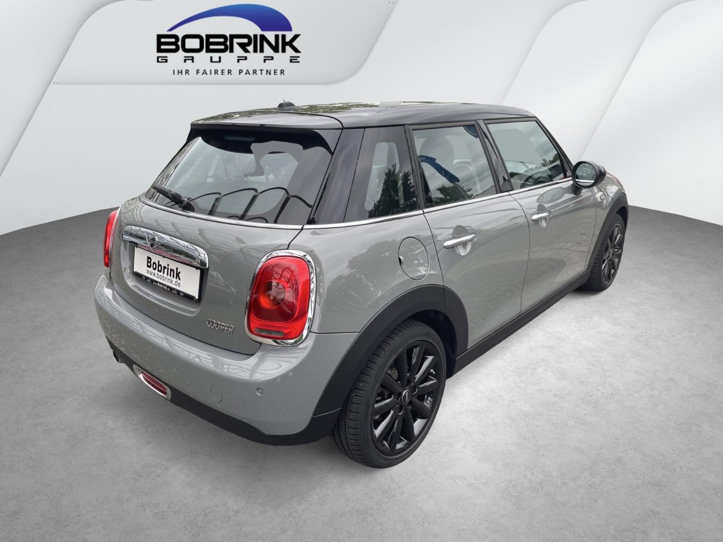 MINI Cooper 5-Türer Sportsitze Sitzhzg. Tempomat PDC