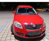 Skoda Roomster 1.2 12V HTP - - Skoda Roomster: Rot