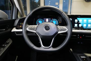 Volkswagen Golf - 10