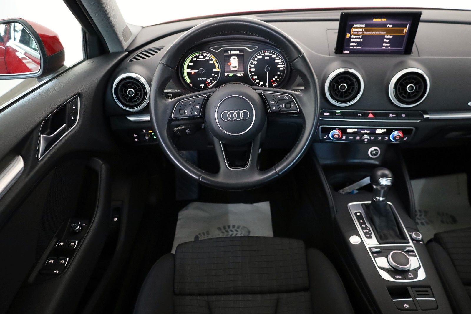 Fahrzeugabbildung Audi A3 Sportback e-tron sport,SH,Kamera,Sportsitze