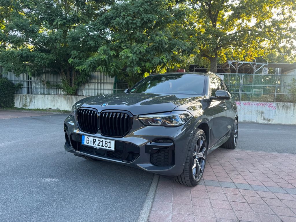 Image of BMW X5