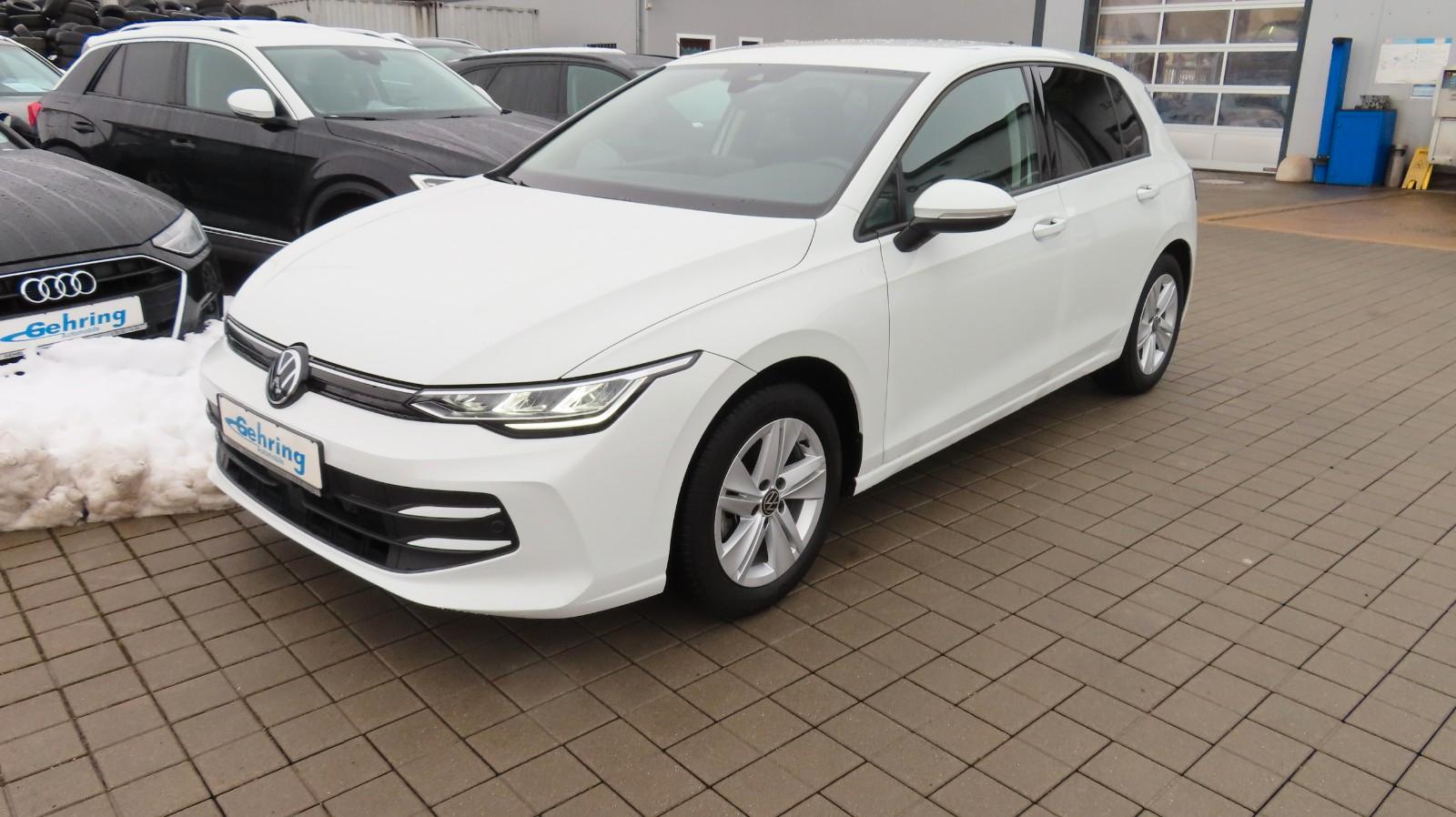 Volkswagen Golf VIII Lim. 1.5 TSI 110 kW Life