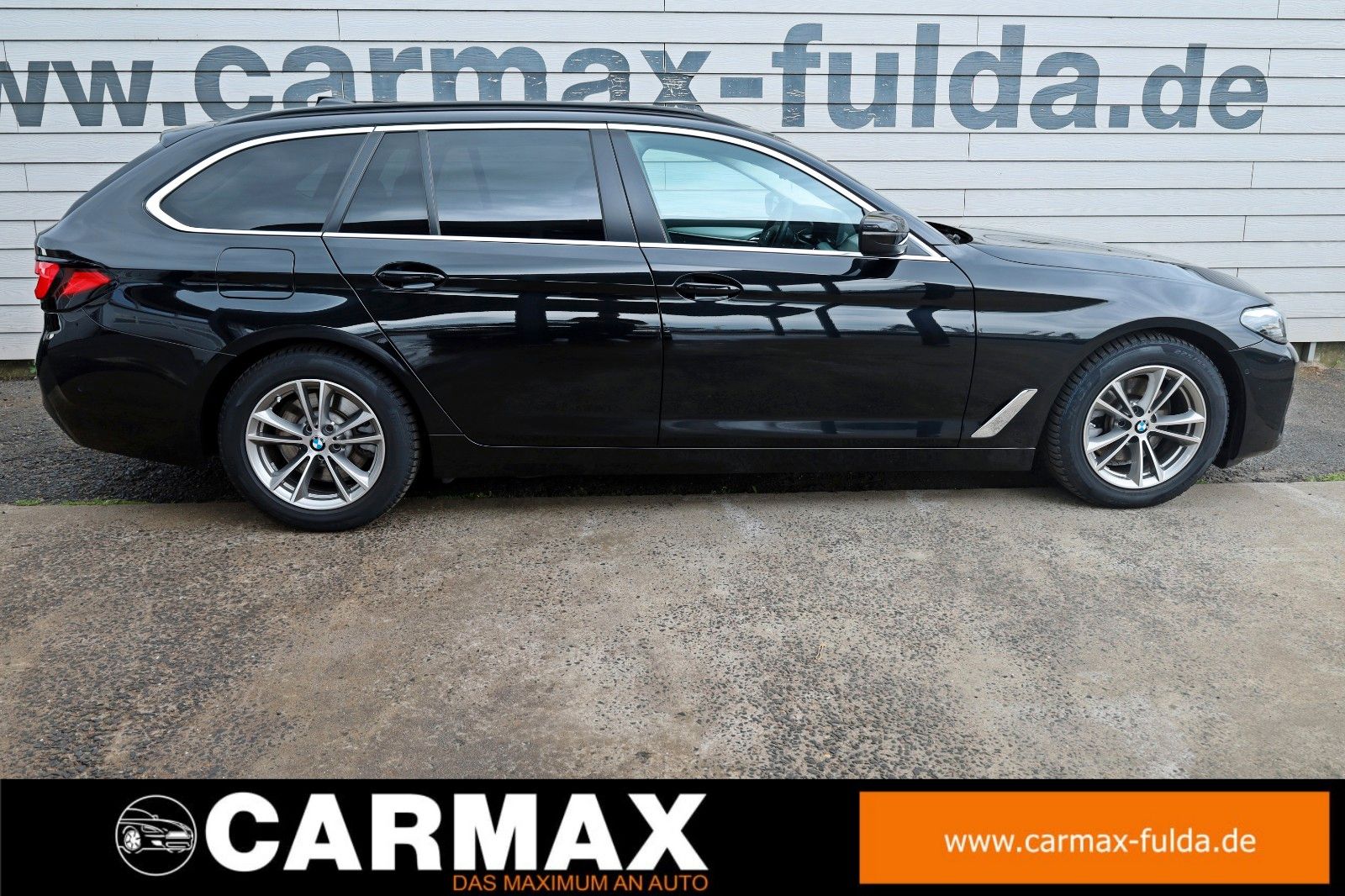 Fahrzeugabbildung BMW 520d xDrive Touring Leder,Navi,LED,Kamera,SH+Sta