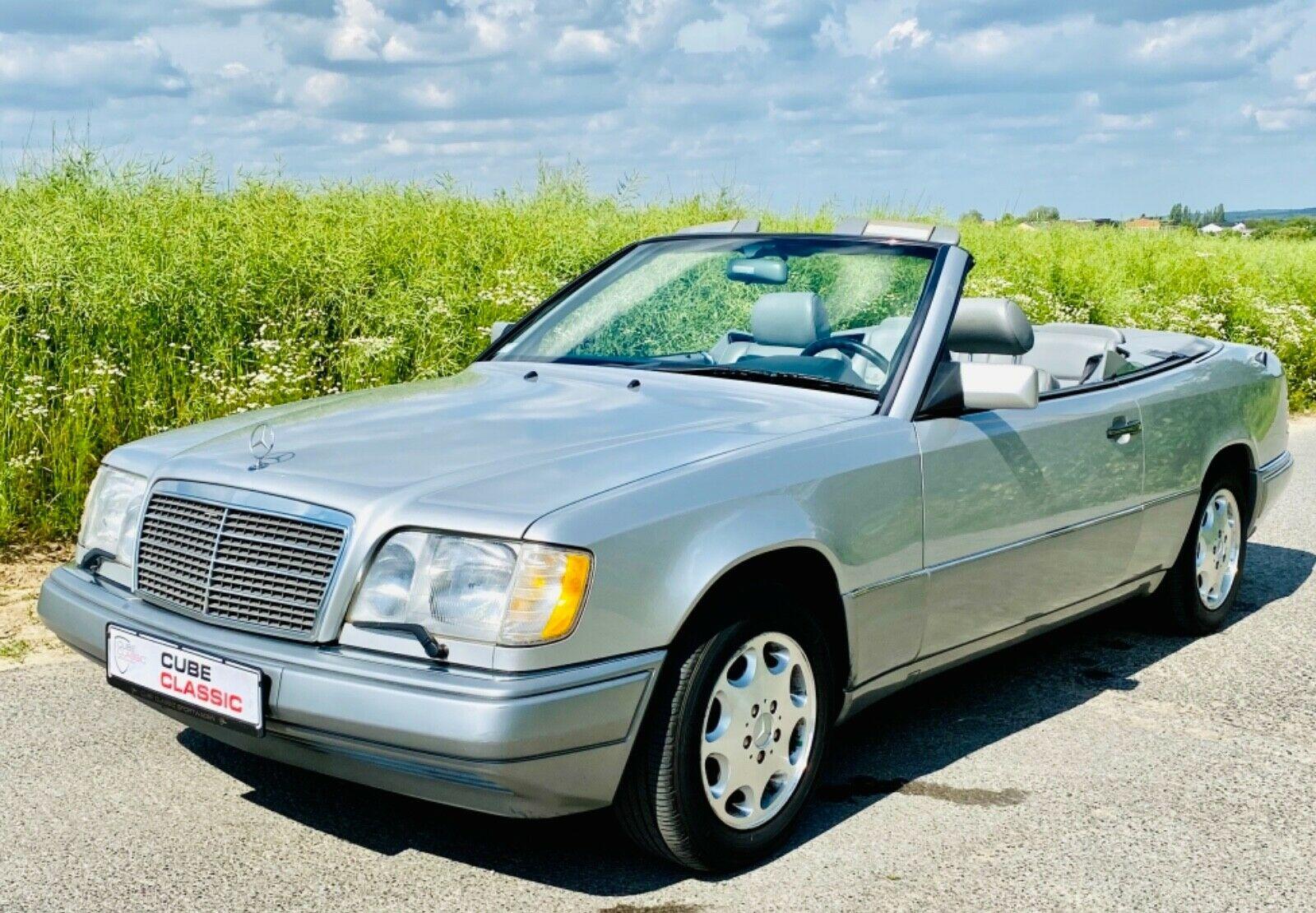 Mercedes-Benz E 320 CABRIO 1. Hand