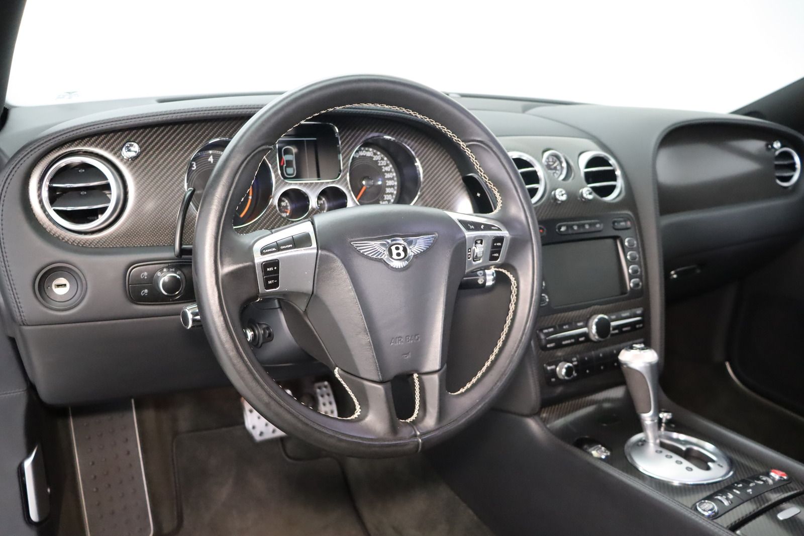 Fahrzeugabbildung Bentley Continental Supersports GT 6.0 RFK* Navi *Xenon