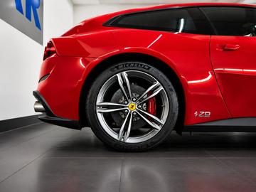 صورة 9 لـ 2021 Ferrari GTC4LUSSO