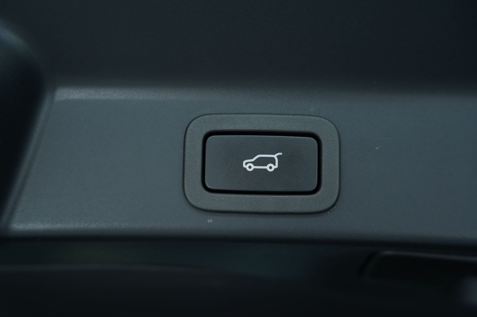 Jaguar F Pace