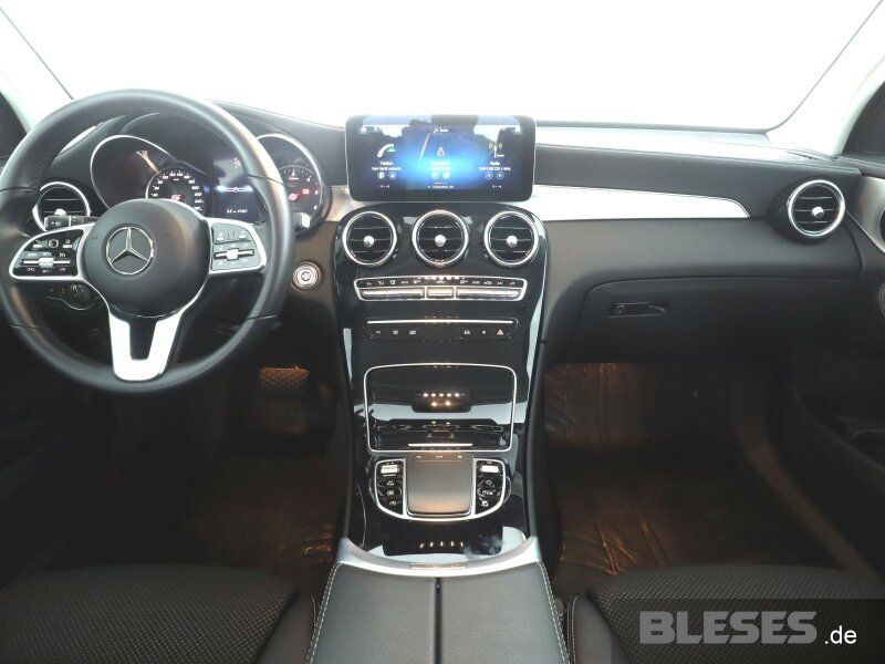 MERCEDES-BENZ GLC 220 – Bild 7