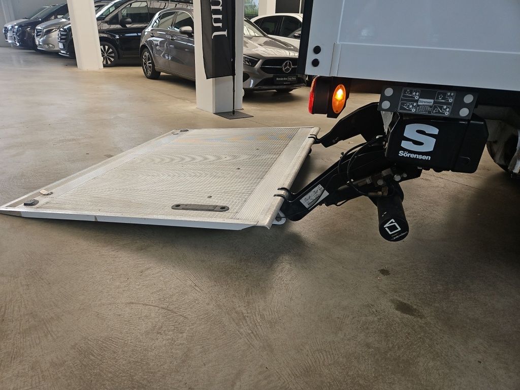 Fahrzeugabbildung Mercedes-Benz Sprinter 317 Koffer LBW 4.325 Navi RFK SHZ Klima