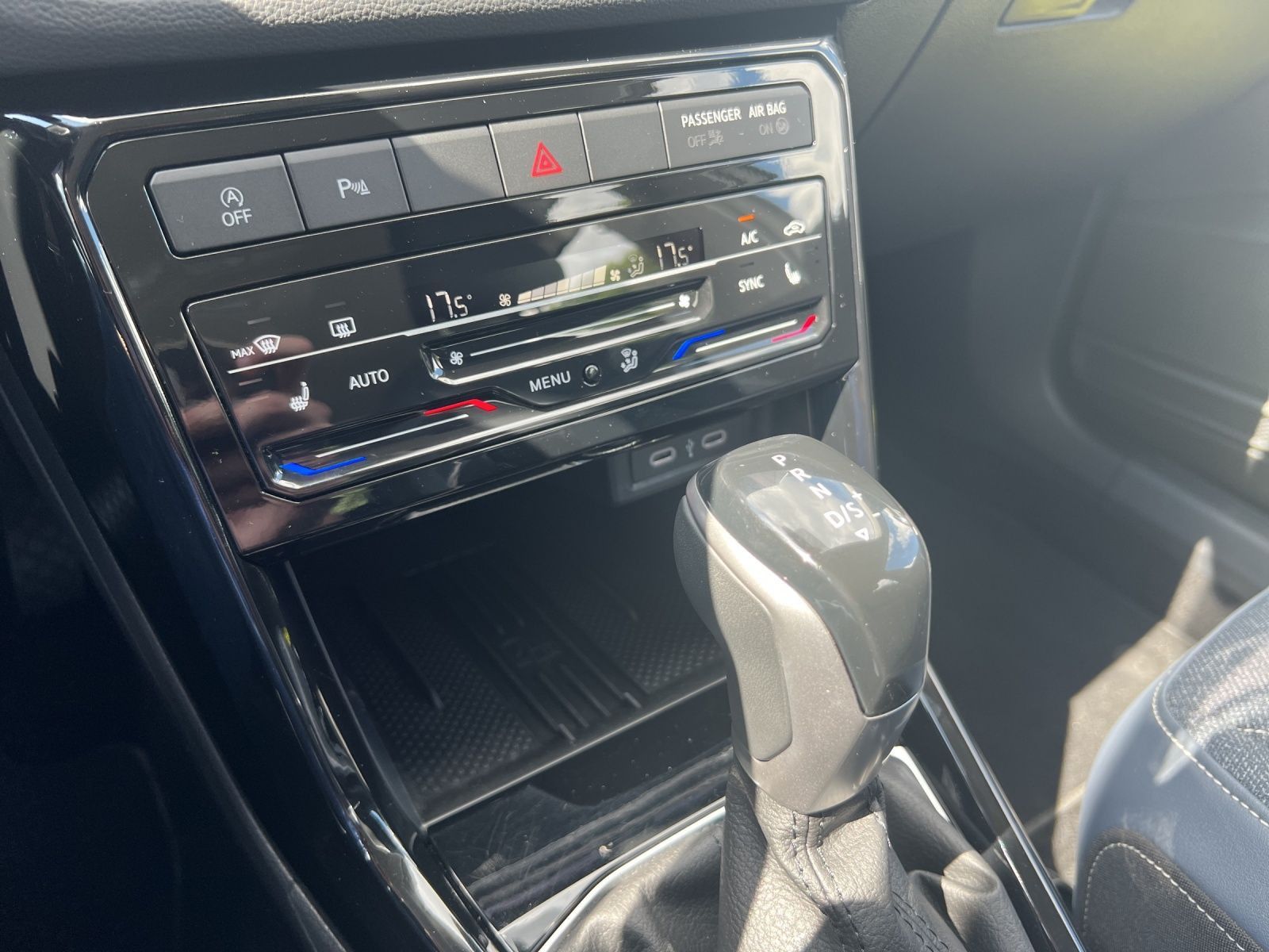 T-Cross Style 1.5 TSI DSG AHK*ACC*Navi*CarPlay