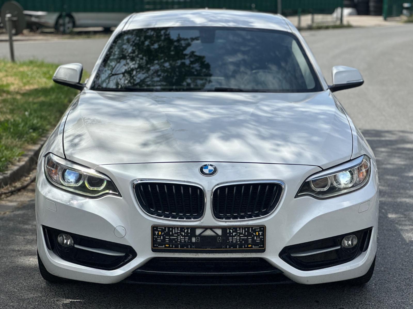 BMW 218  Coupe 218 d Sport Line*Xenon*