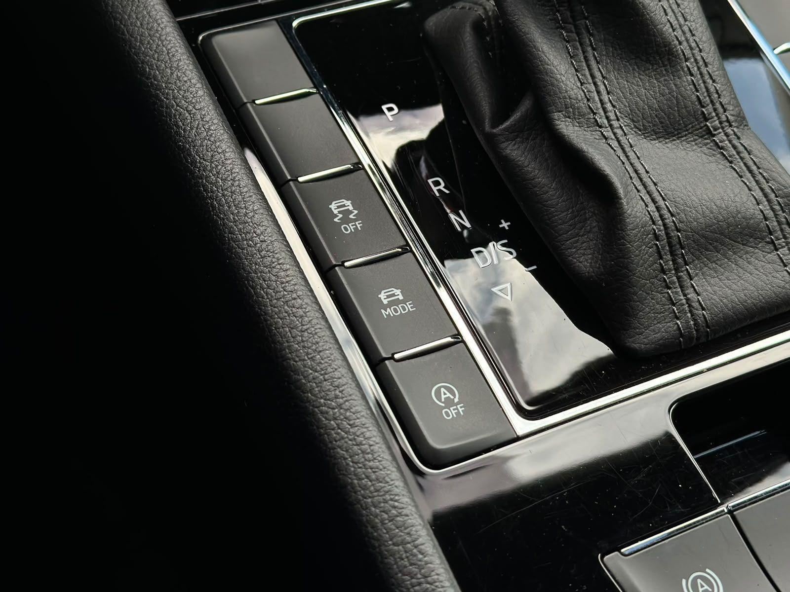 Skoda Superb 2.0TDI L&K 4x4 CANTON#SITZLUFT#MEMO#MASSA