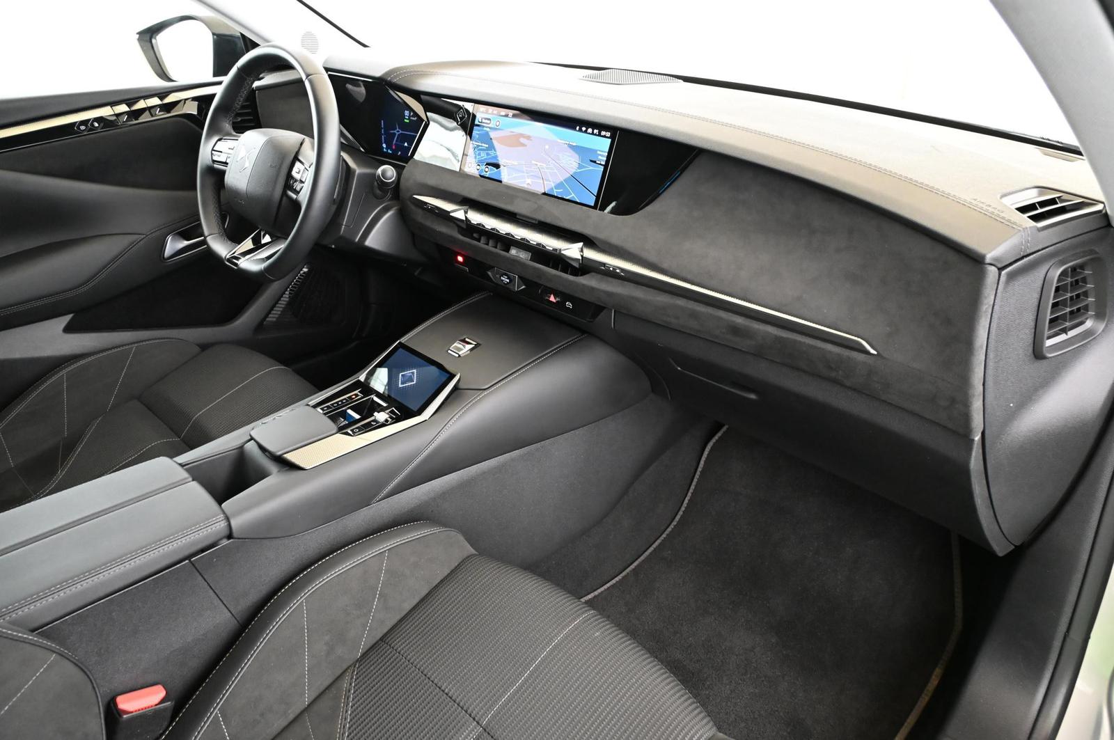 DS Automobiles DS4 1.6 E-Tense 225 Etolie Alcantara UVP 53.000 