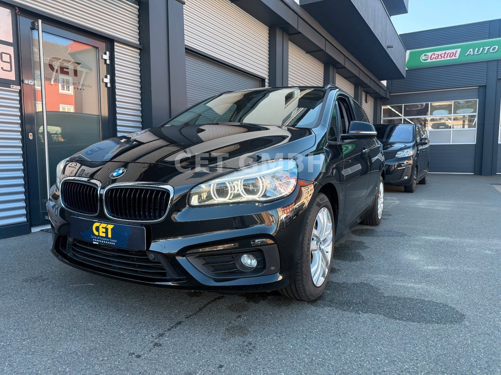 BMW 220