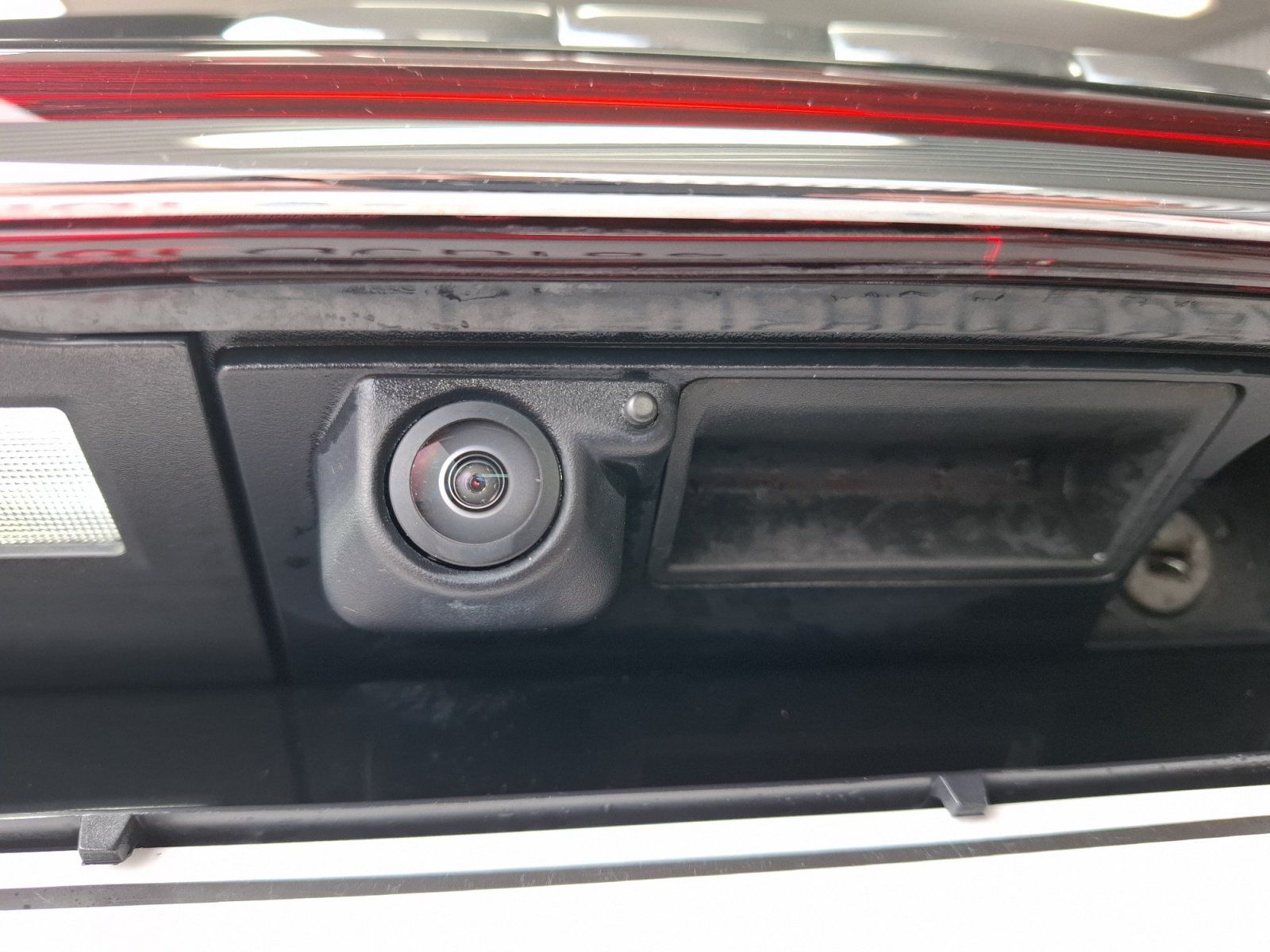 Audi A8 - Bild 17