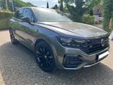 Volkswagen Touareg 3.0 V6 TDI 210kW 4MOTION Tiptronic - - Volkswagen Touareg: 2.0