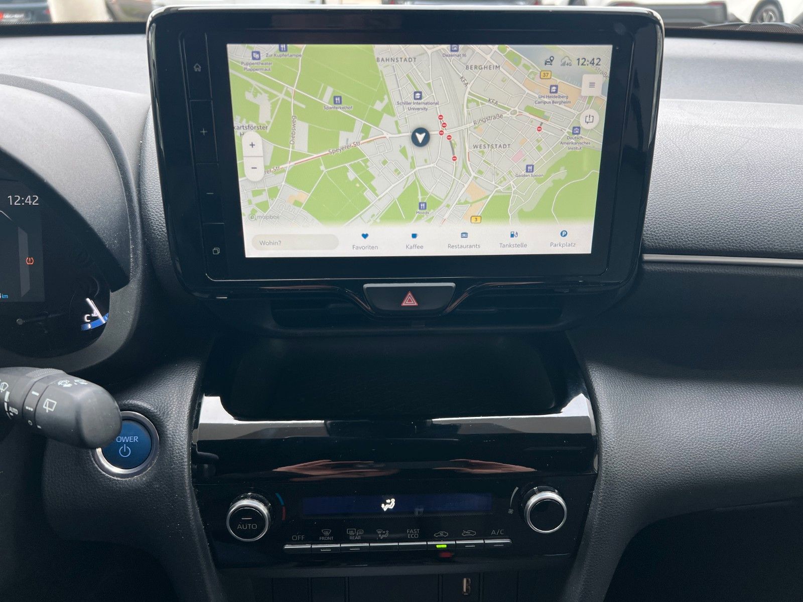 Fahrzeugabbildung Toyota Yaris Cross 1.5 Hybrid NAVI RFKAM