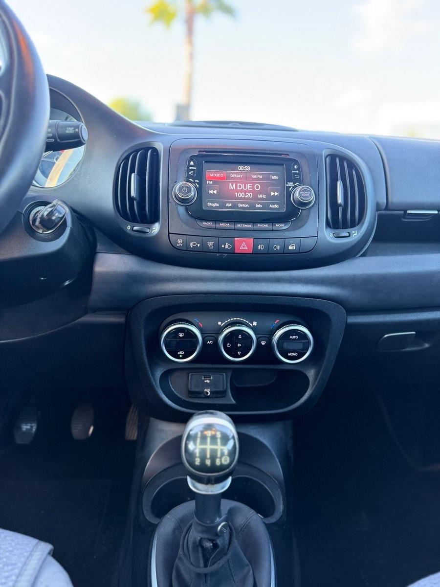 Fiat 500L 2014 — photo 10