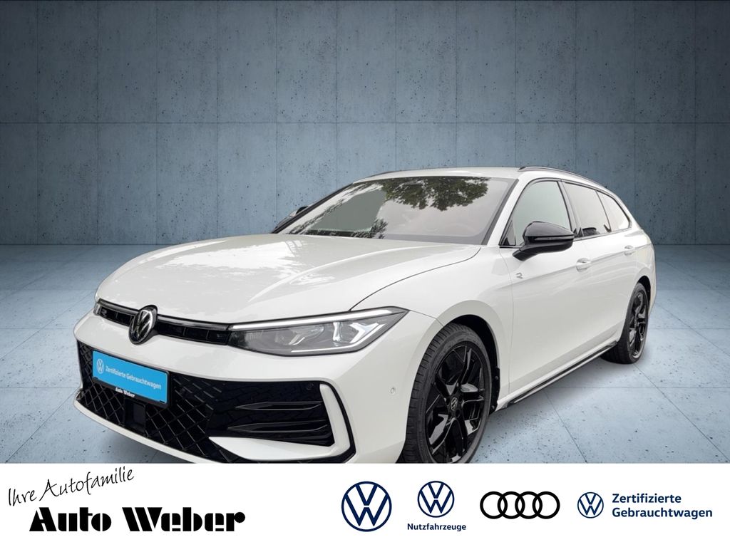 Volkswagen Passat 2.0TDI DSG R-Line BlackStyle HUD AHK Std.