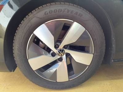 Passat Variant 2.0 TDI DSG ELEGANCE AHK+IQ.LIGHT