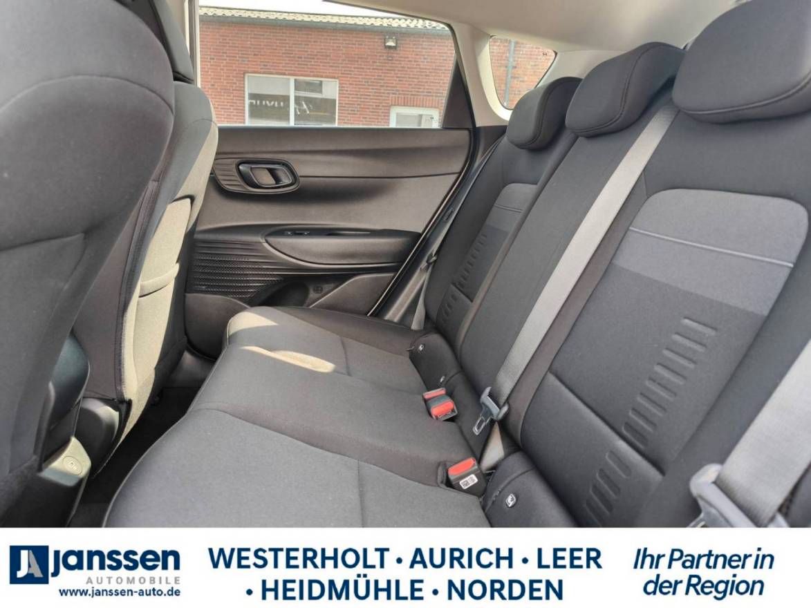 Fahrzeugabbildung Hyundai BAYON Prime Navi PDC Klimaautomatik Rückfahrkame