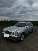 Mercedes-Benz Mercedes Benz E 270 CDI - Mercedes-Benz E 270: E270cdi