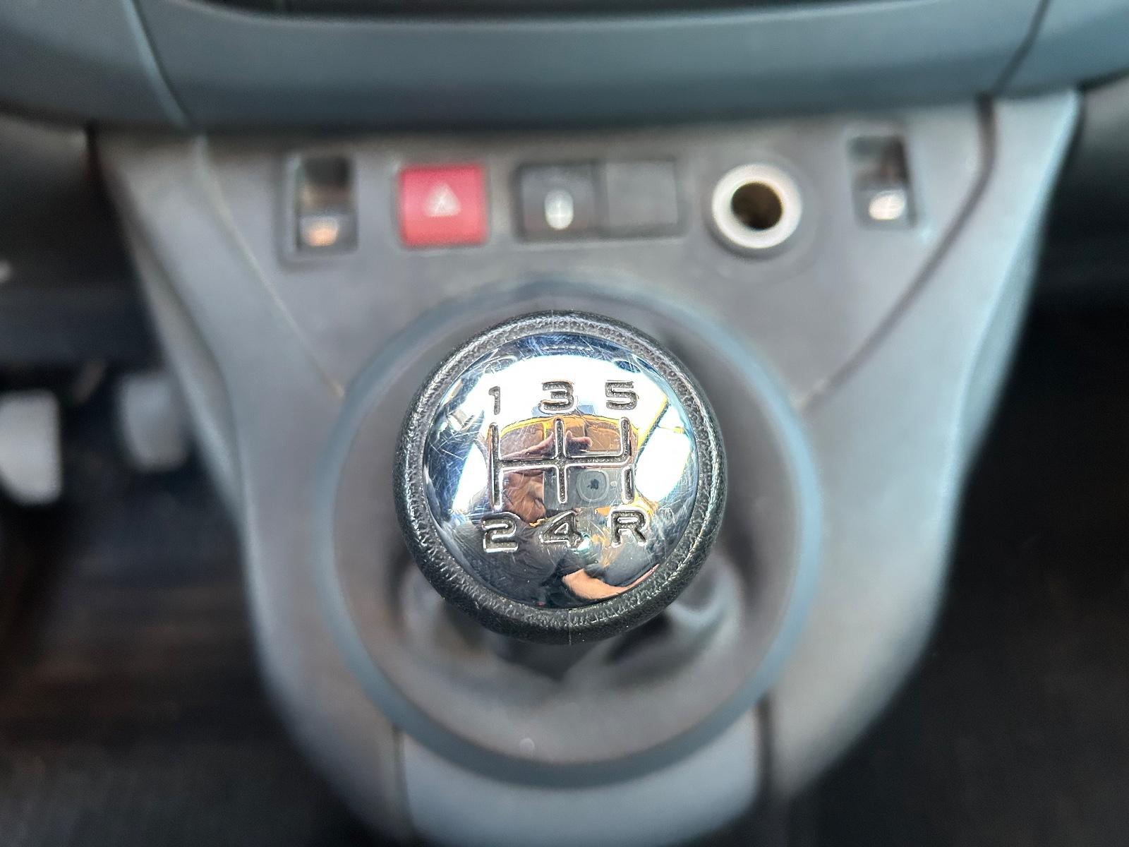 Peugeot Partner 2009 — photo 9